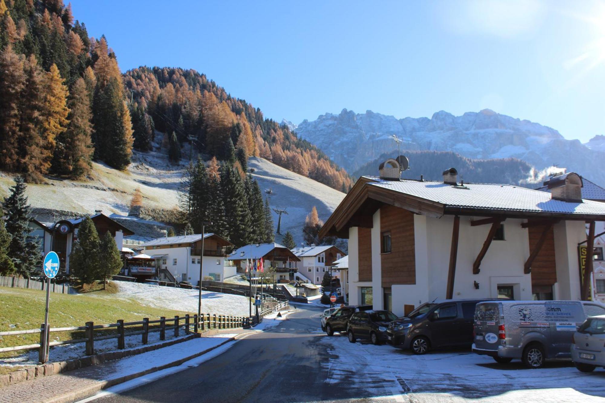 Hotel Europa Dolomites Сельва-ді-Валь-Гардена Екстер'єр фото